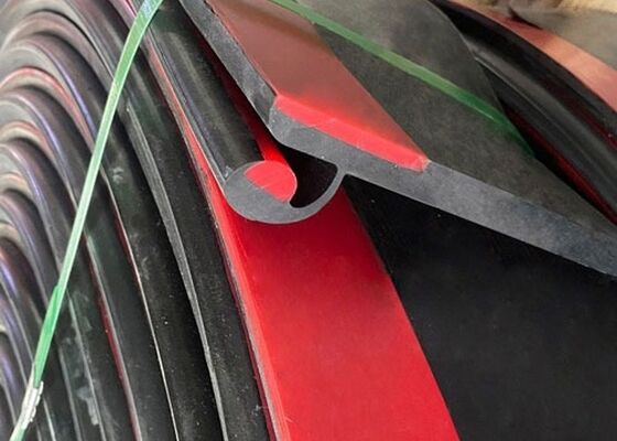 PU Conveyor Belt Sealing Skirt Red Color High Wear Resistance Transfer Point Use