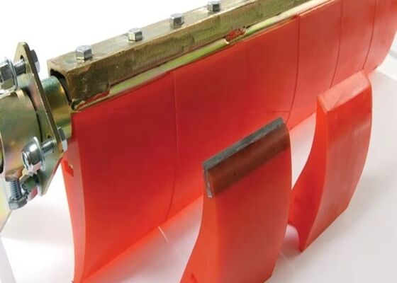 Polyurethane Conveyor Scraper with Alloy Steel Holder High Efficiency Belt Cleaning