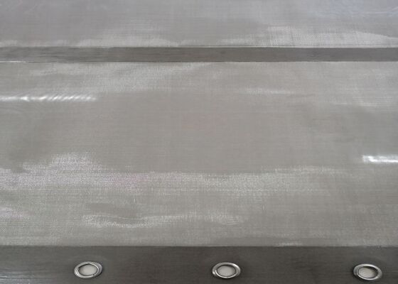 Food-Grade Wire Grommet Screen Transparent PU FDA Compliant 46%-76.4% Open Area