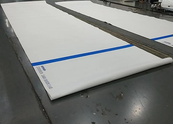 Imprensa infinita sentida para a fatura de papel na máquina do papel de embalagem do tecido