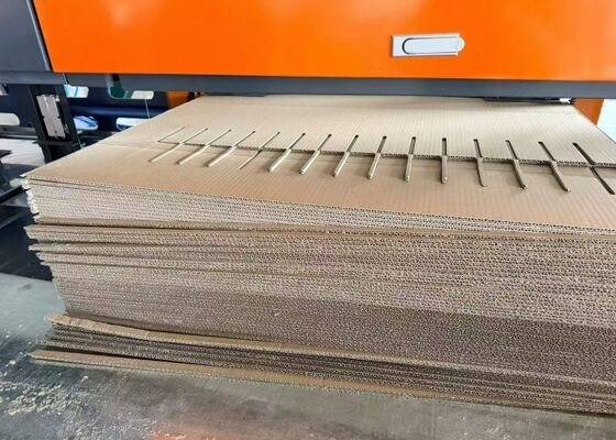 Máquina de corte de fios CNC para cartão ondulado / Cat Scracher