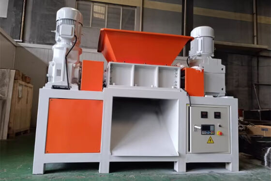 40-80mm de saída Double Shaft Shredder com tela de malha