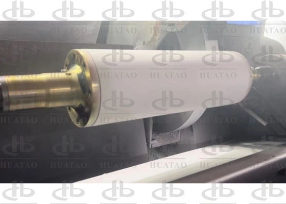 Rolo contínuo do aquecimento da indução da placa da anti distorção para o calendário da fibra e a desidratação do papel