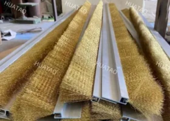 Pressão contínua Cintura de aço escova de limpeza, Filamento de nylon de alta temperatura, comprimento personalizado para linha de painel de madeira