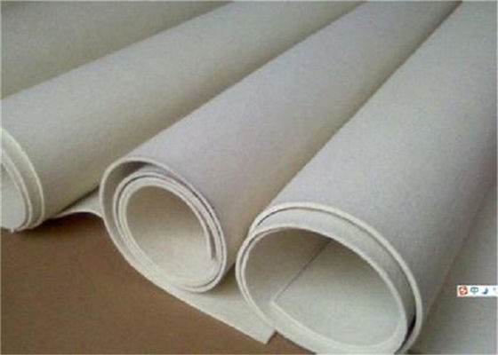 A imprensa dobro da emenda de 2+2 camadas sentiu a roupa da máquina de papel